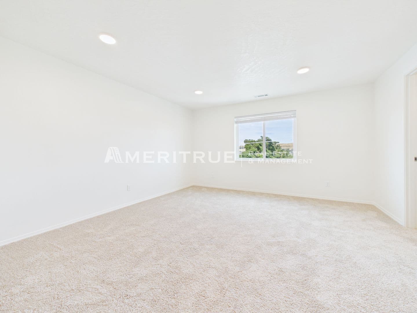 Kennewick Townhome: 6364 W 36th Pl