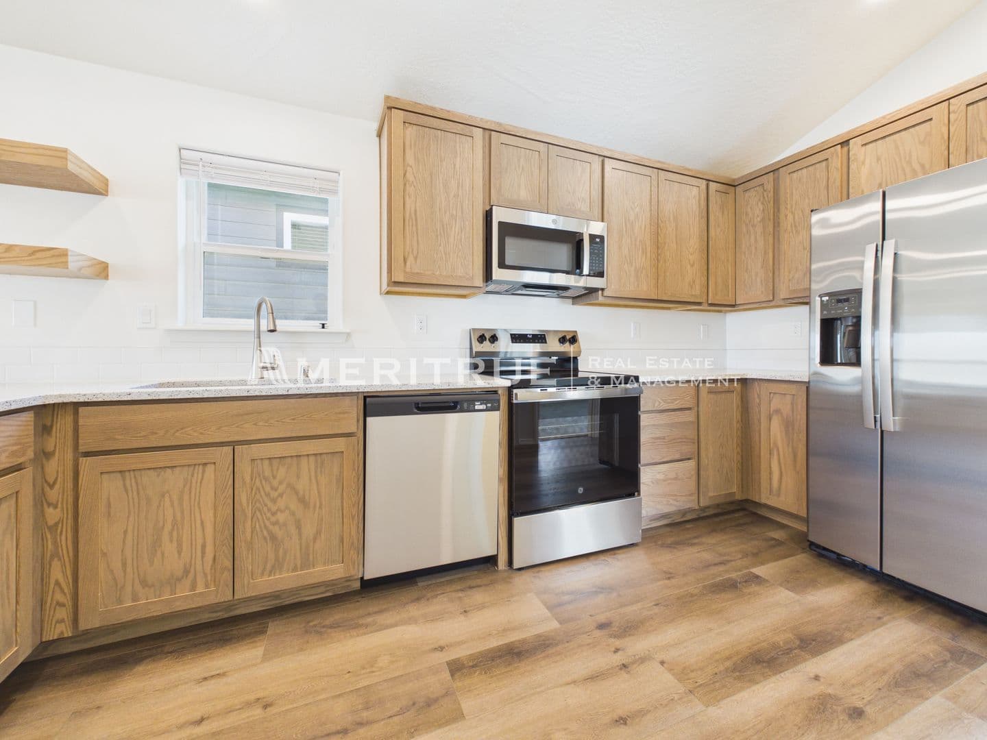 Kennewick House: 3687 S Penn Pl