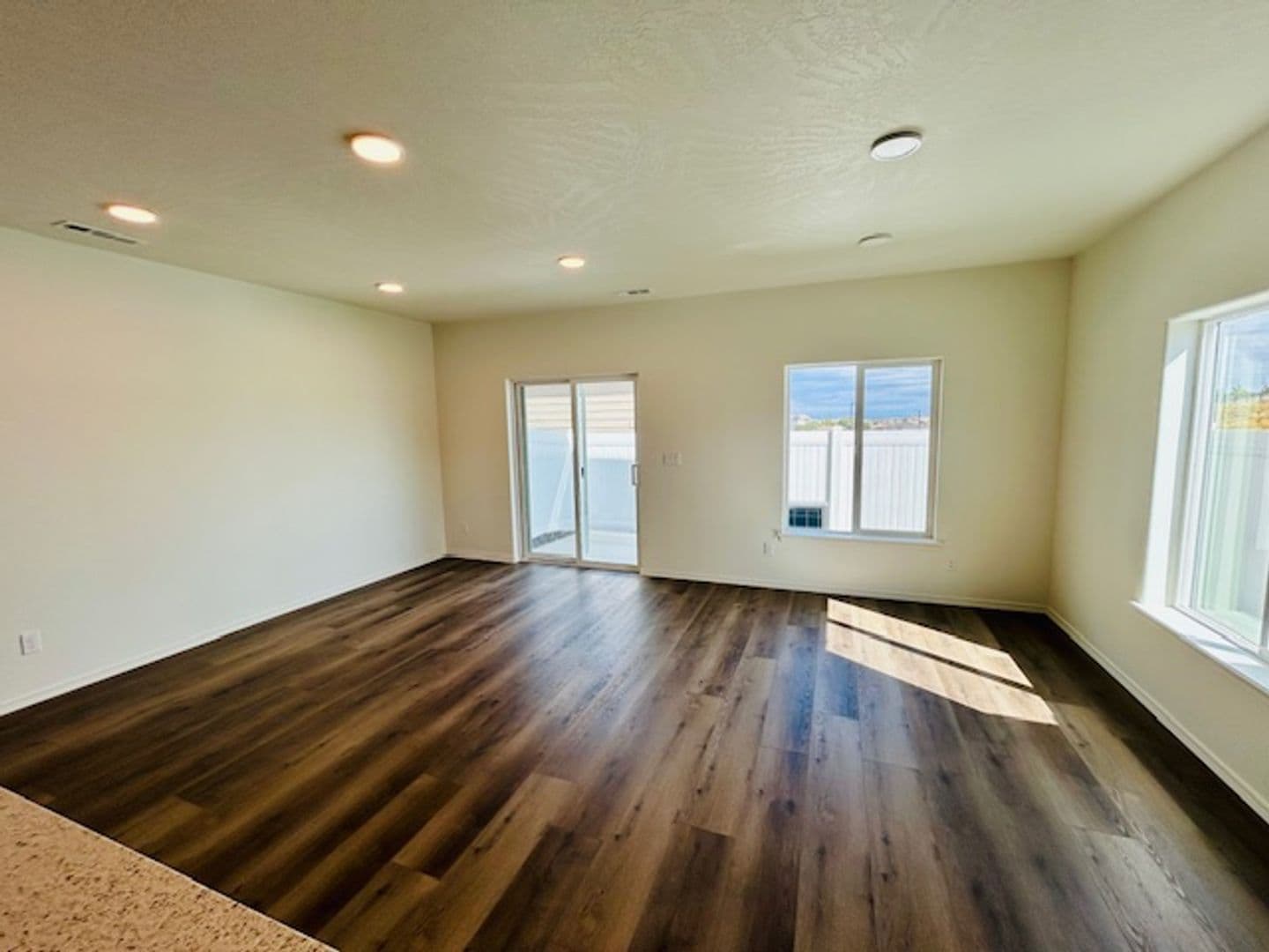 Kennewick Townhome: 6664 W 36th PL