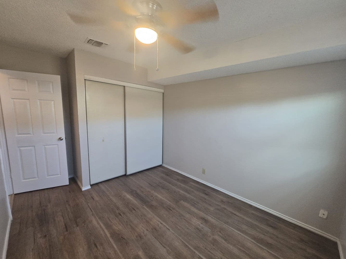San Antonio House: 8703 Ridge Moon Dr