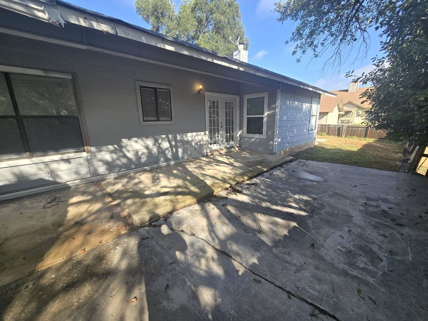 San Antonio House: 8703 Ridge Moon Dr