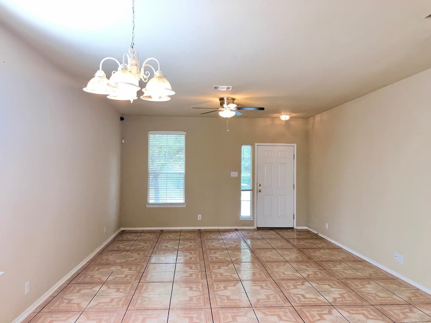 San Antonio House: 5935 Imperial Topaz