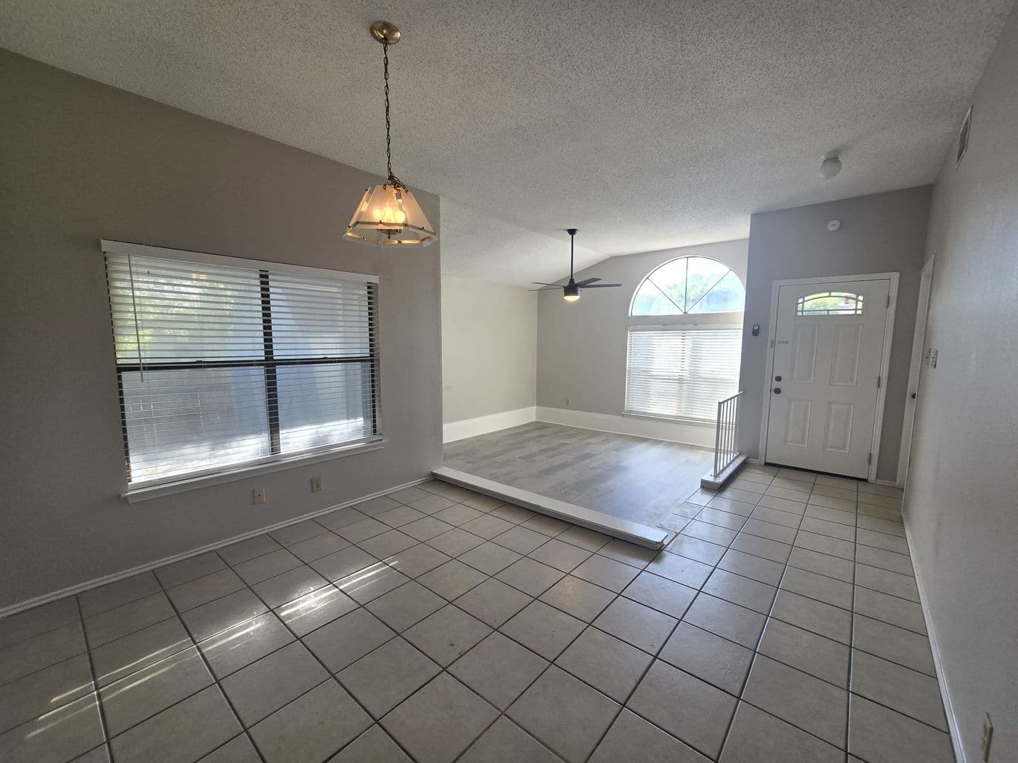 San Antonio House: 8703 Ridge Moon Dr