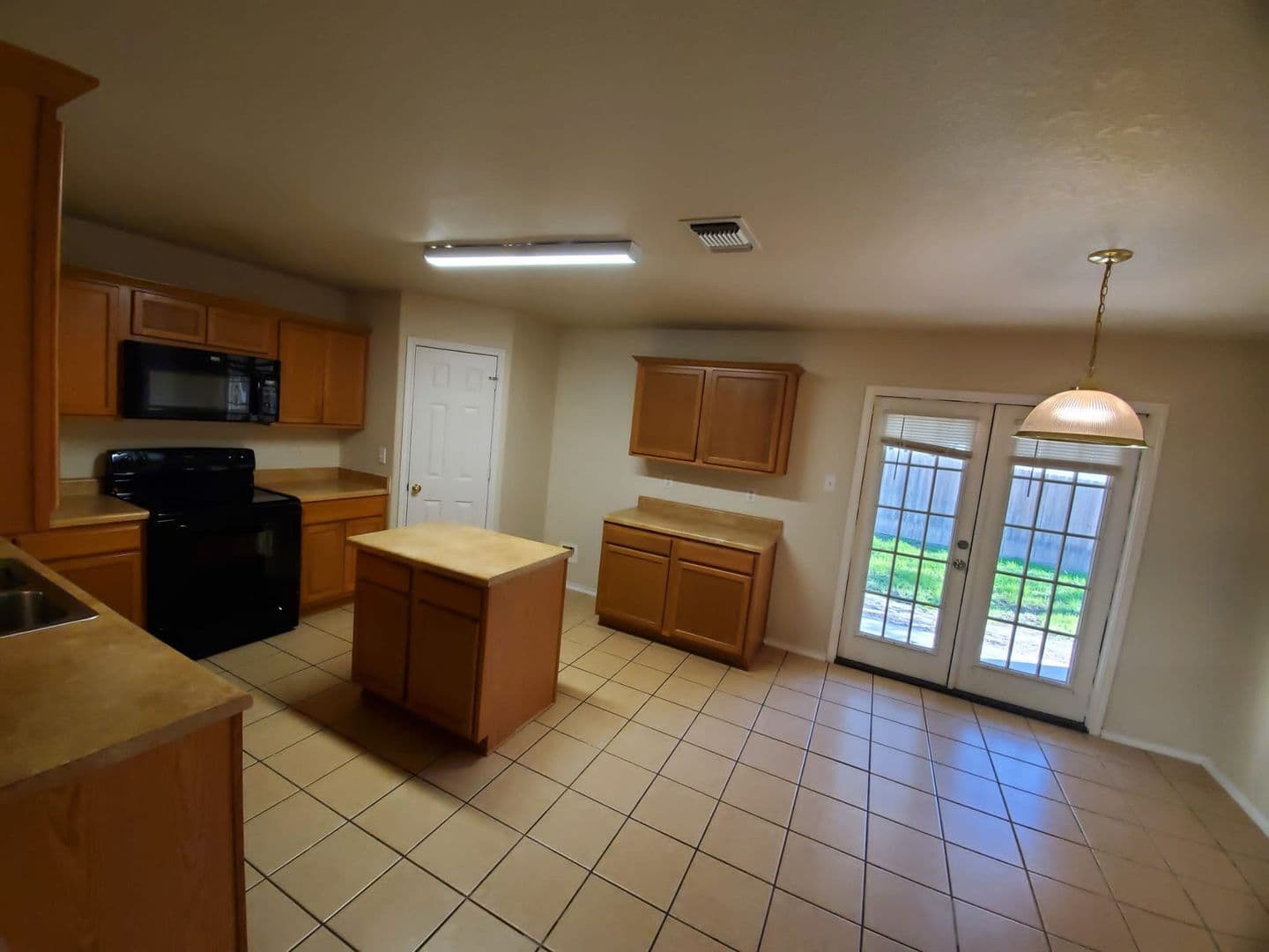 San Antonio House: 14518 Sacred