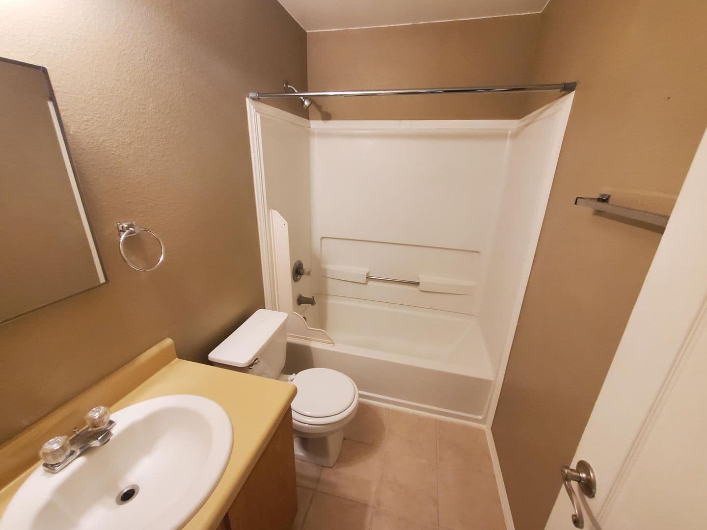 San Antonio House: 5715 Allbrook