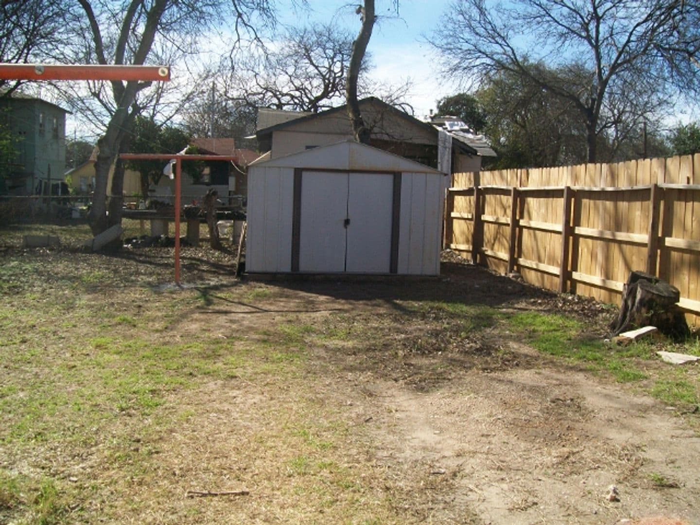 San Antonio House: 110 Gladstone