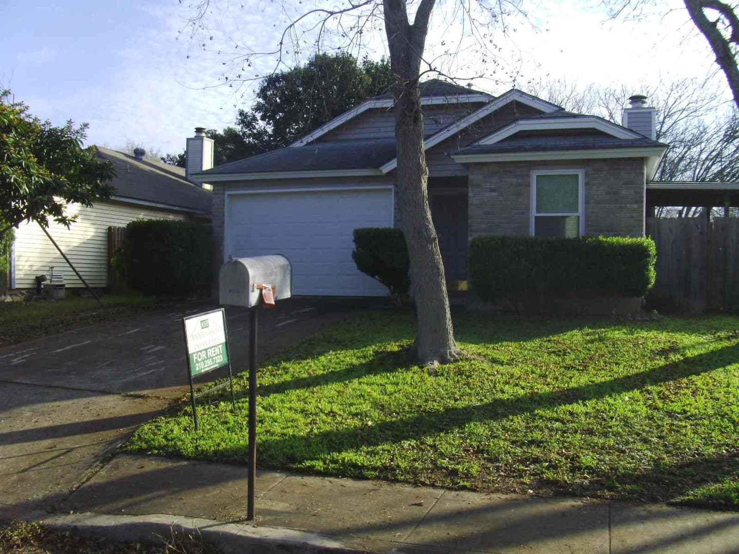 San Antonio House: 7322 Hardesty