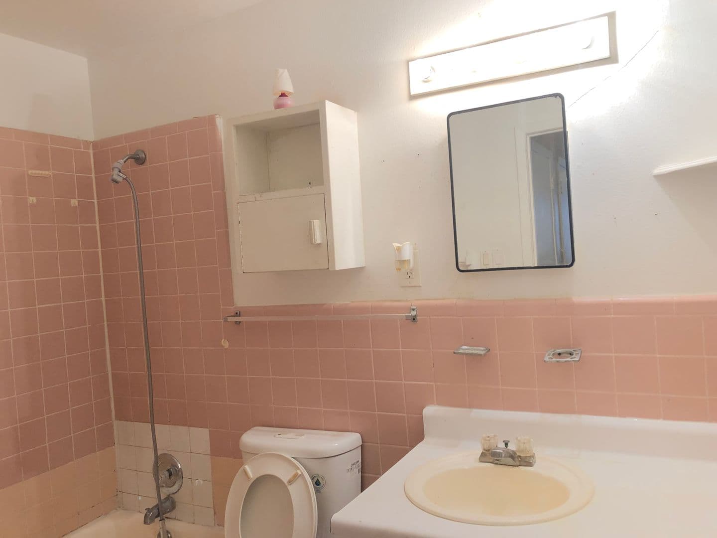 San Antonio House: 308 Babcock Rd