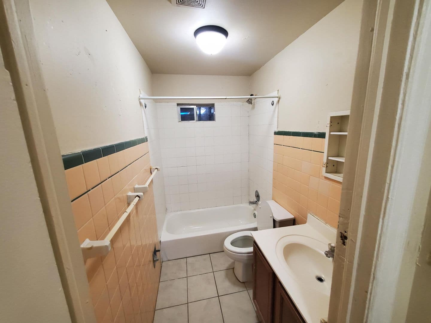 San Antonio Apartment: 862 Clower #2