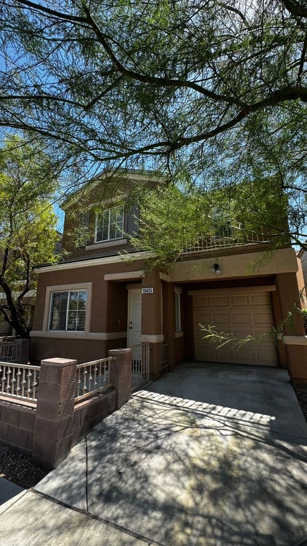 Las Vegas House: 10435 Prairie Schooner