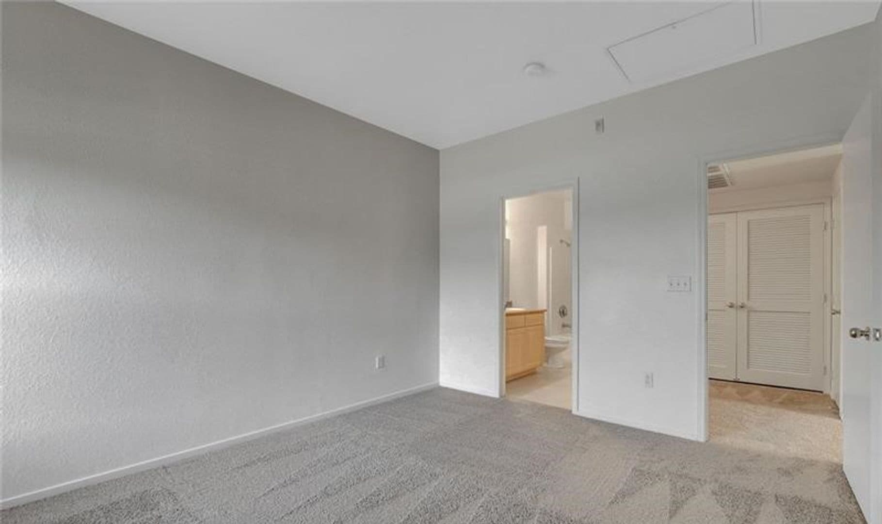 Las Vegas House: 8250 Grand Canyon Dr #2113