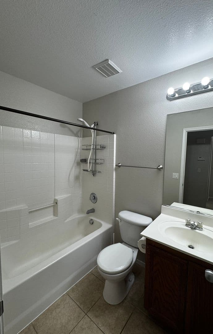 Henderson House: 10923 Scotch Rose st