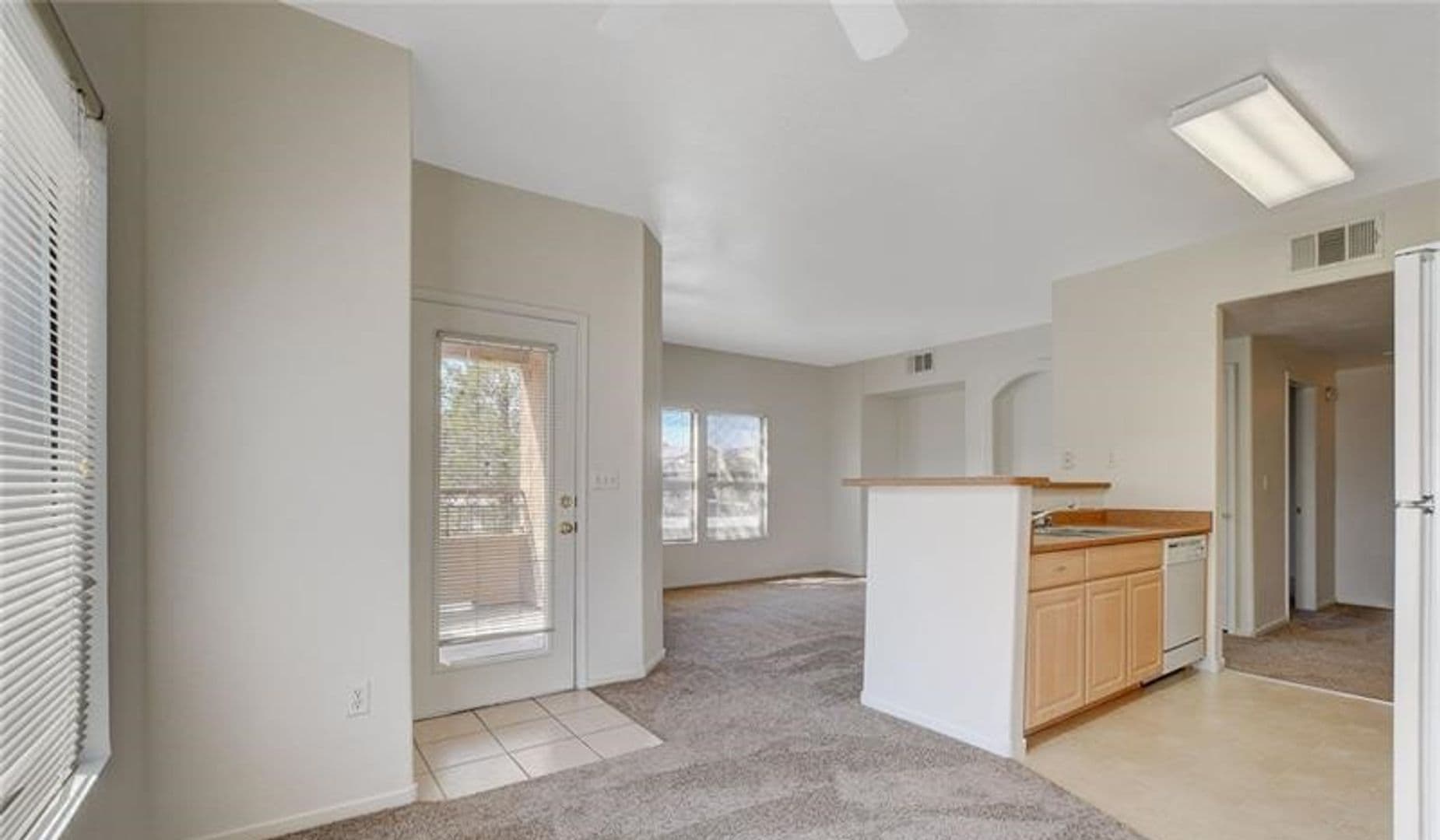 Las Vegas House: 8250 Grand Canyon Dr #2113