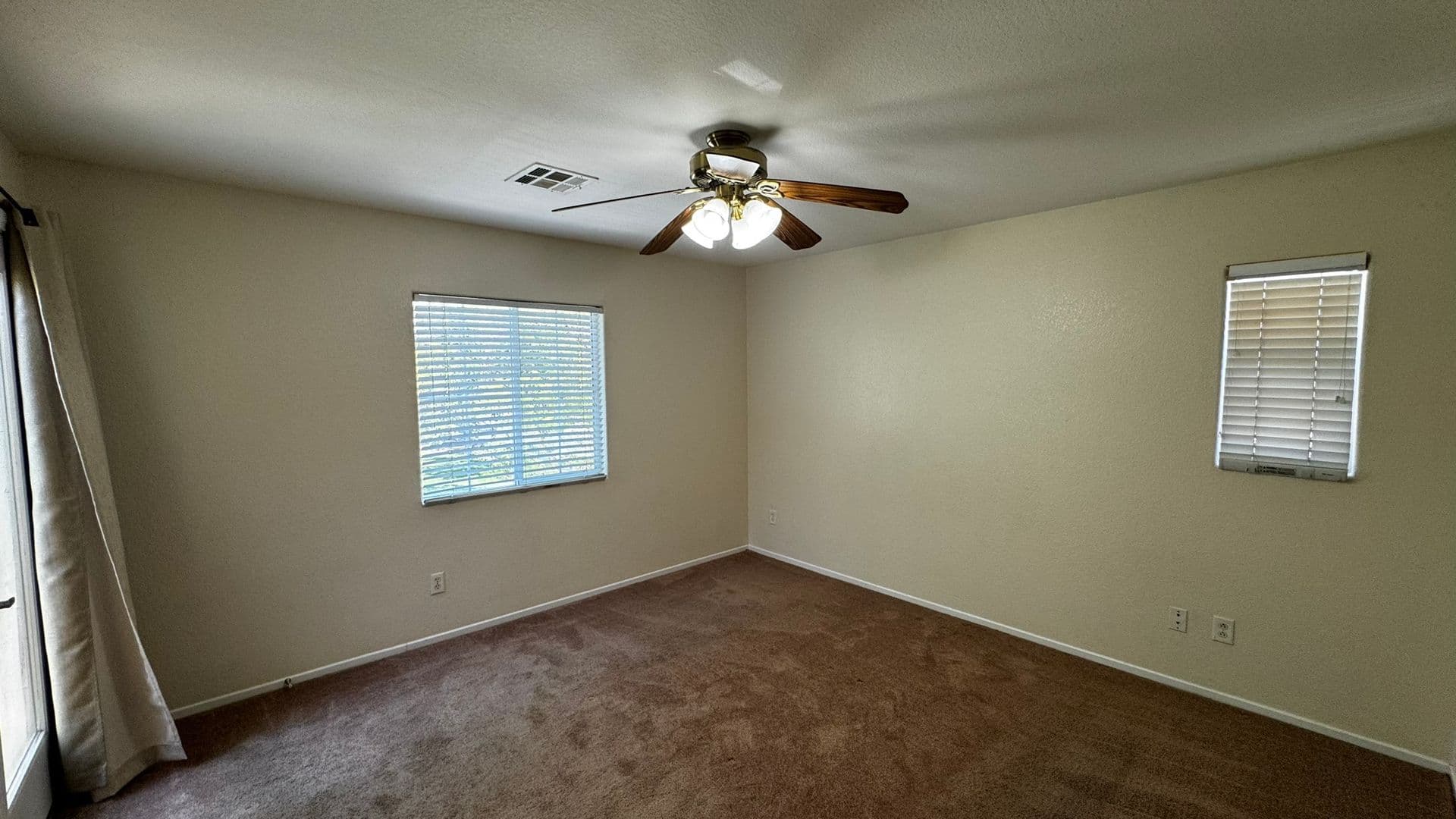 Las Vegas House: 10435 Prairie Schooner
