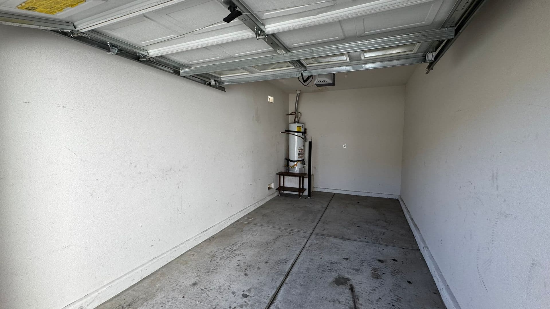 Henderson House: 10923 Scotch Rose st
