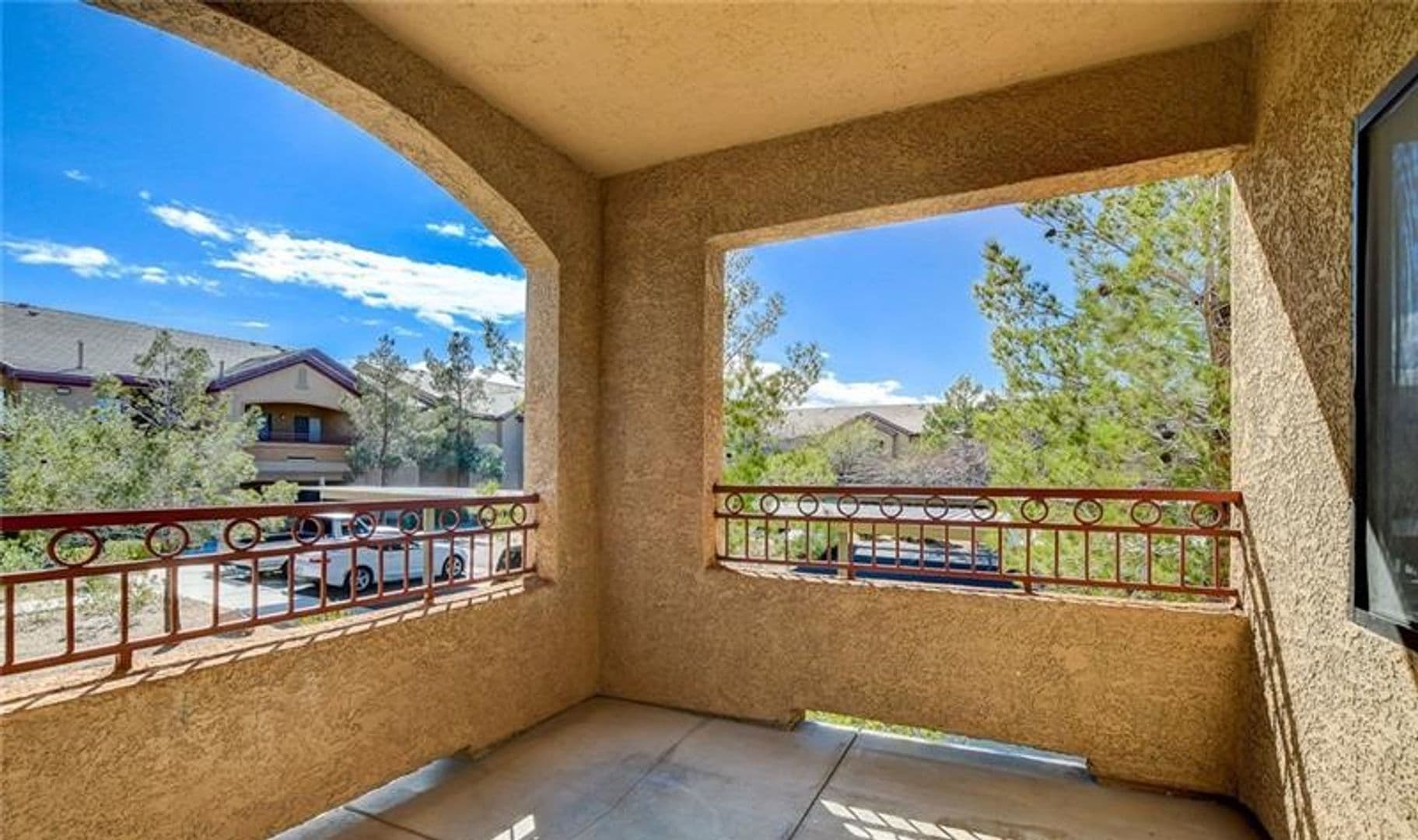 Las Vegas House: 8250 Grand Canyon Dr #2113