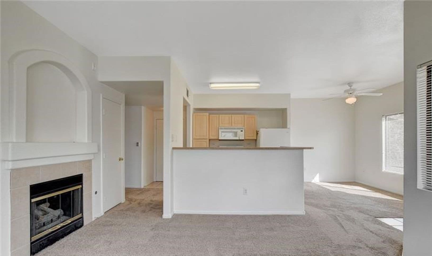 Las Vegas House: 8250 Grand Canyon Dr #2113