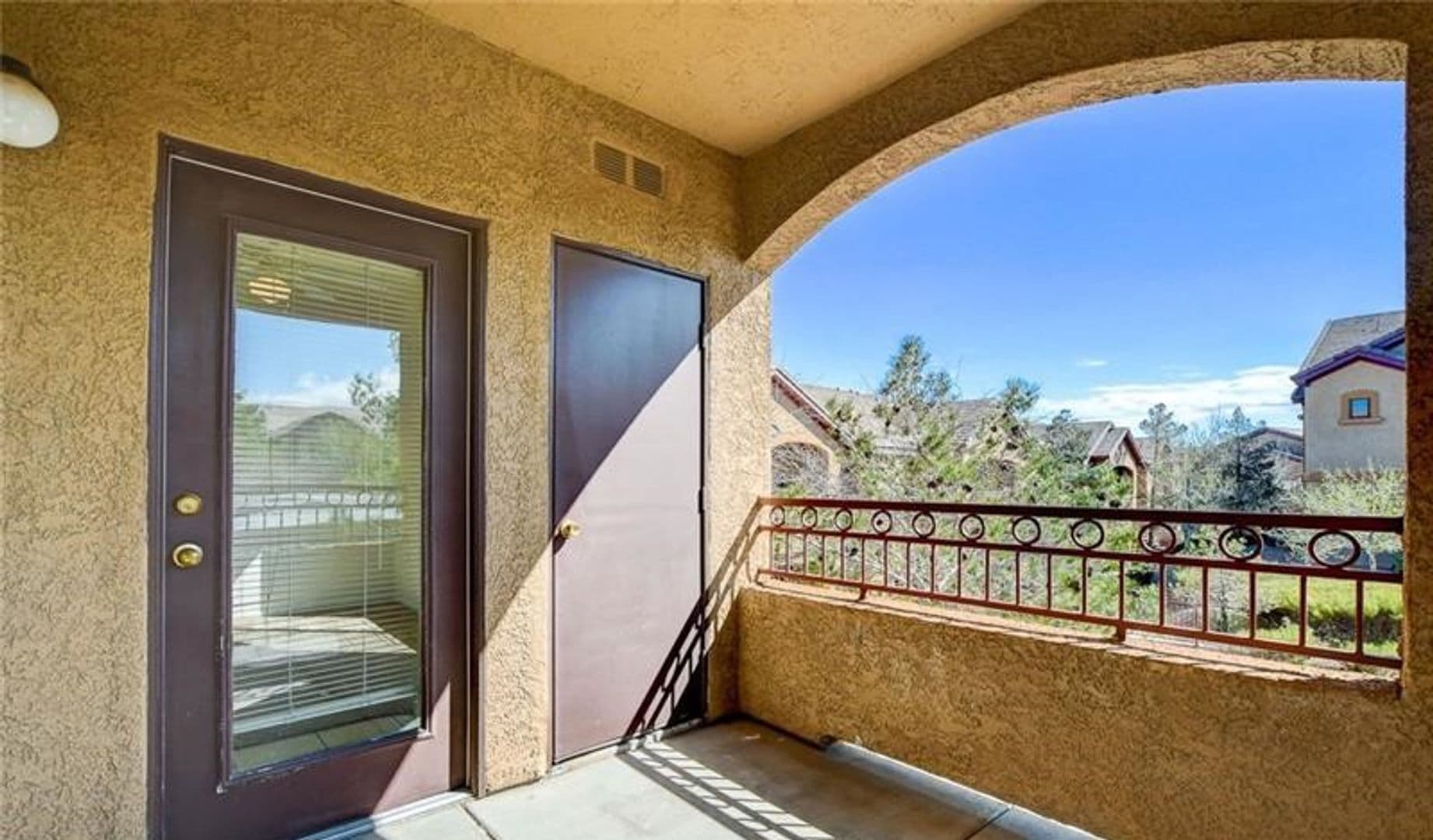 Las Vegas House: 8250 Grand Canyon Dr #2113