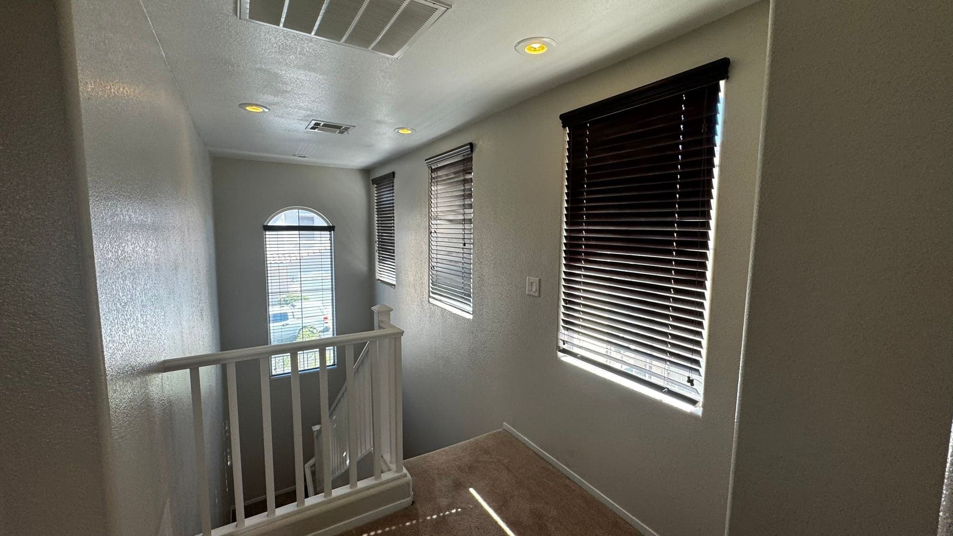 Henderson House: 10923 Scotch Rose st