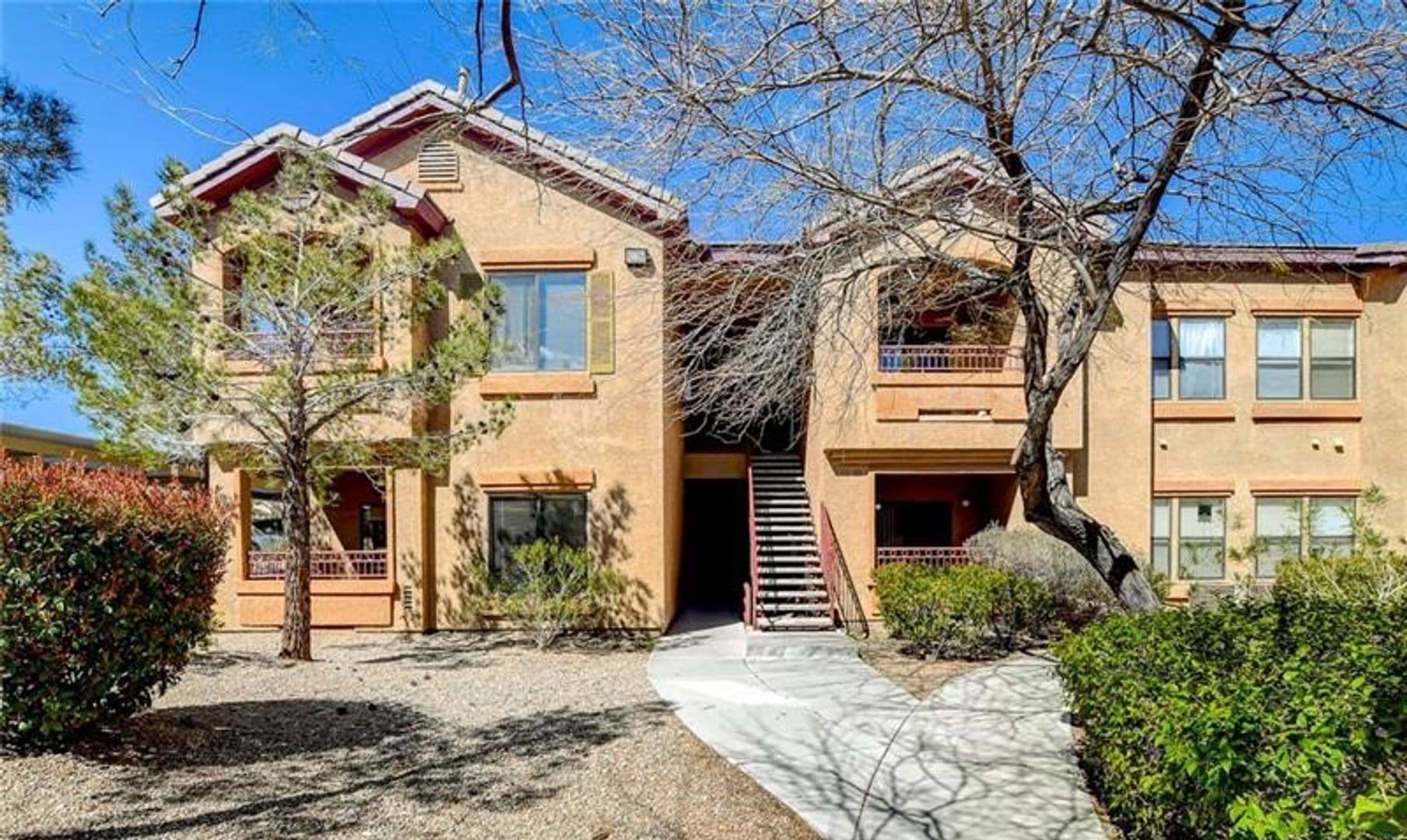 Las Vegas House: 8250 Grand Canyon Dr #2113