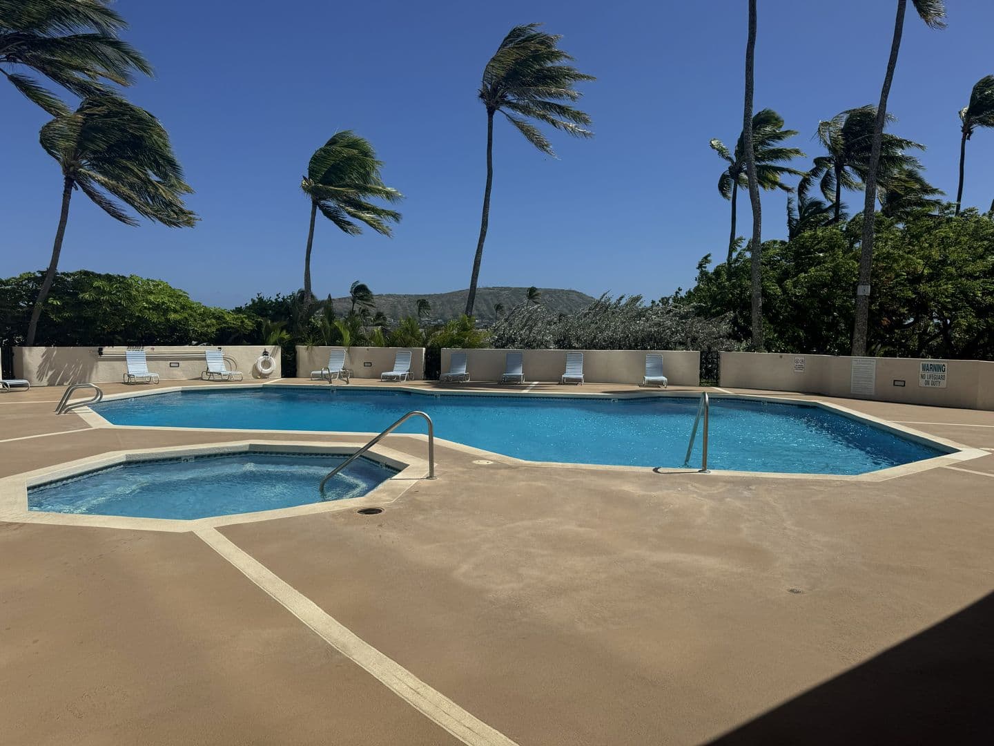 Honolulu Condo: 250 Kawaihae Street, #6E