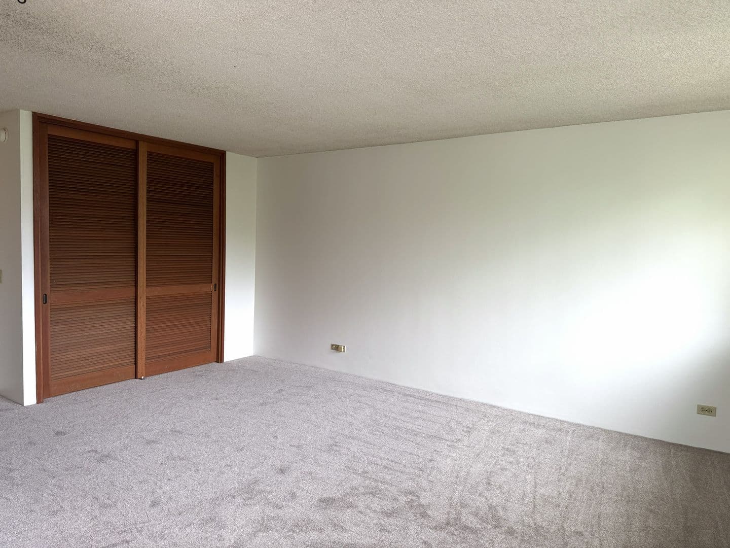 Honolulu Condo: 250 Kawaihae Street, #6E