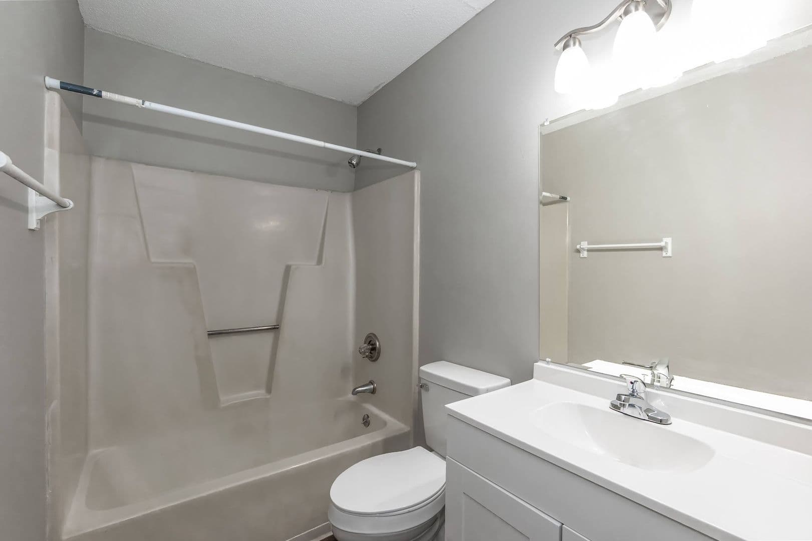 Raleigh Apartment: 2821 OKelly St