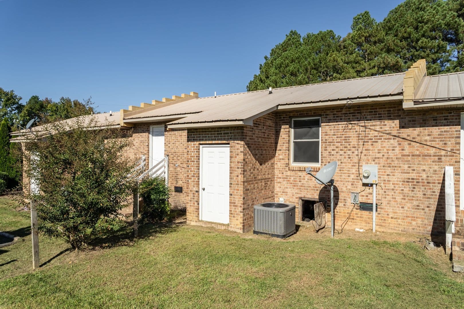 Warrenton House: 103-102 Warrenton Village Dr