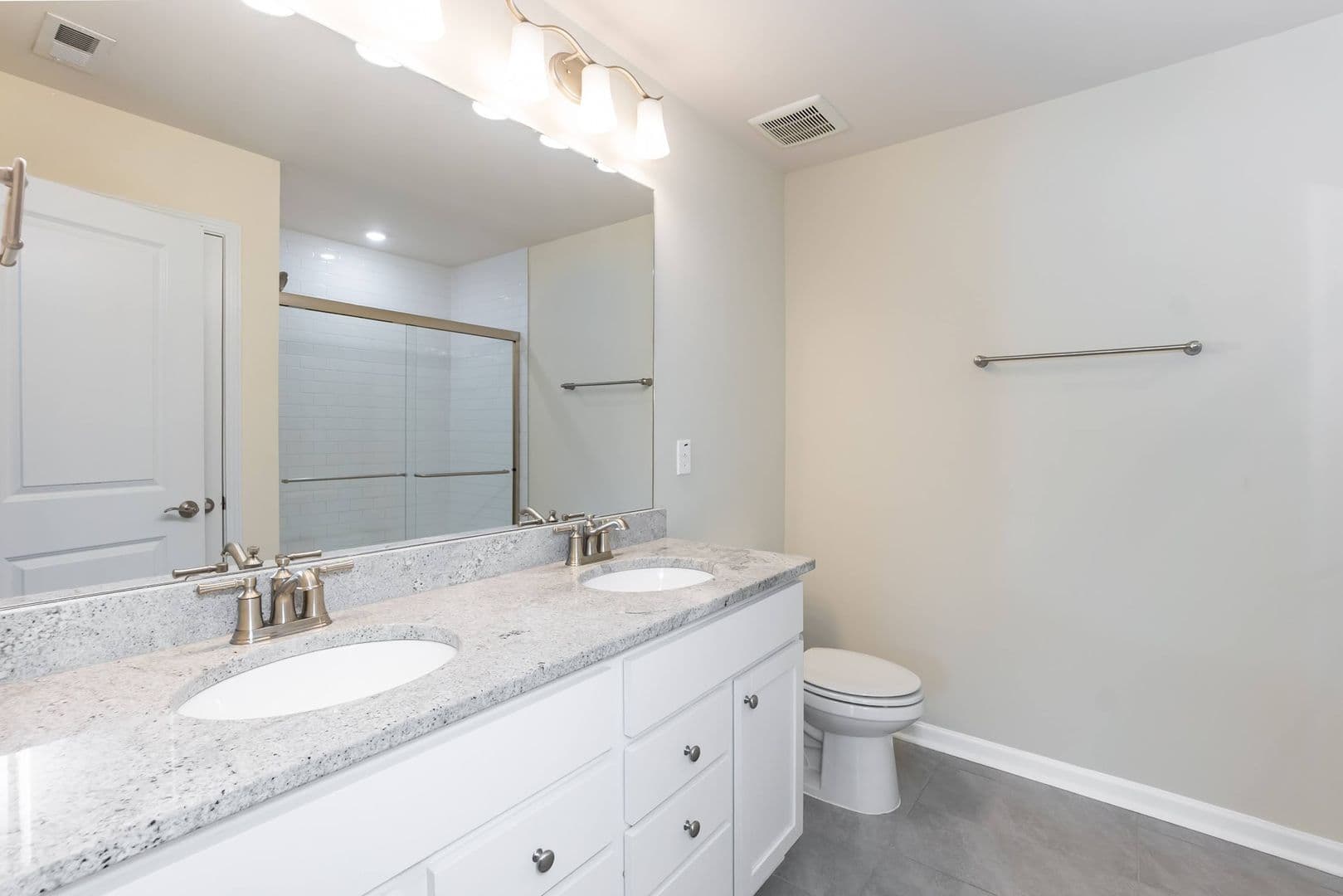 Fuquay Varina House: 807 Trestleview St