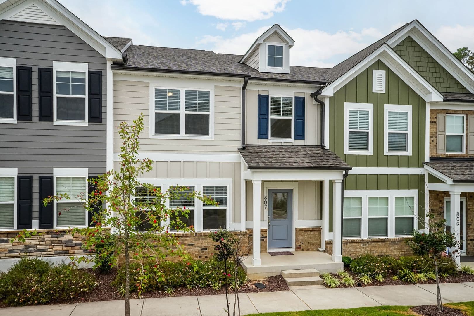 Fuquay Varina House: 807 Trestleview St