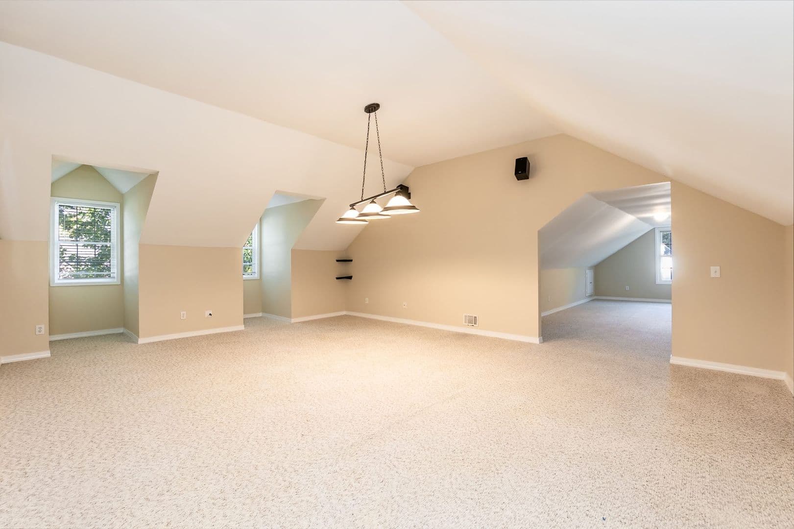Rolesville House: 108 Allie Bell Ln
