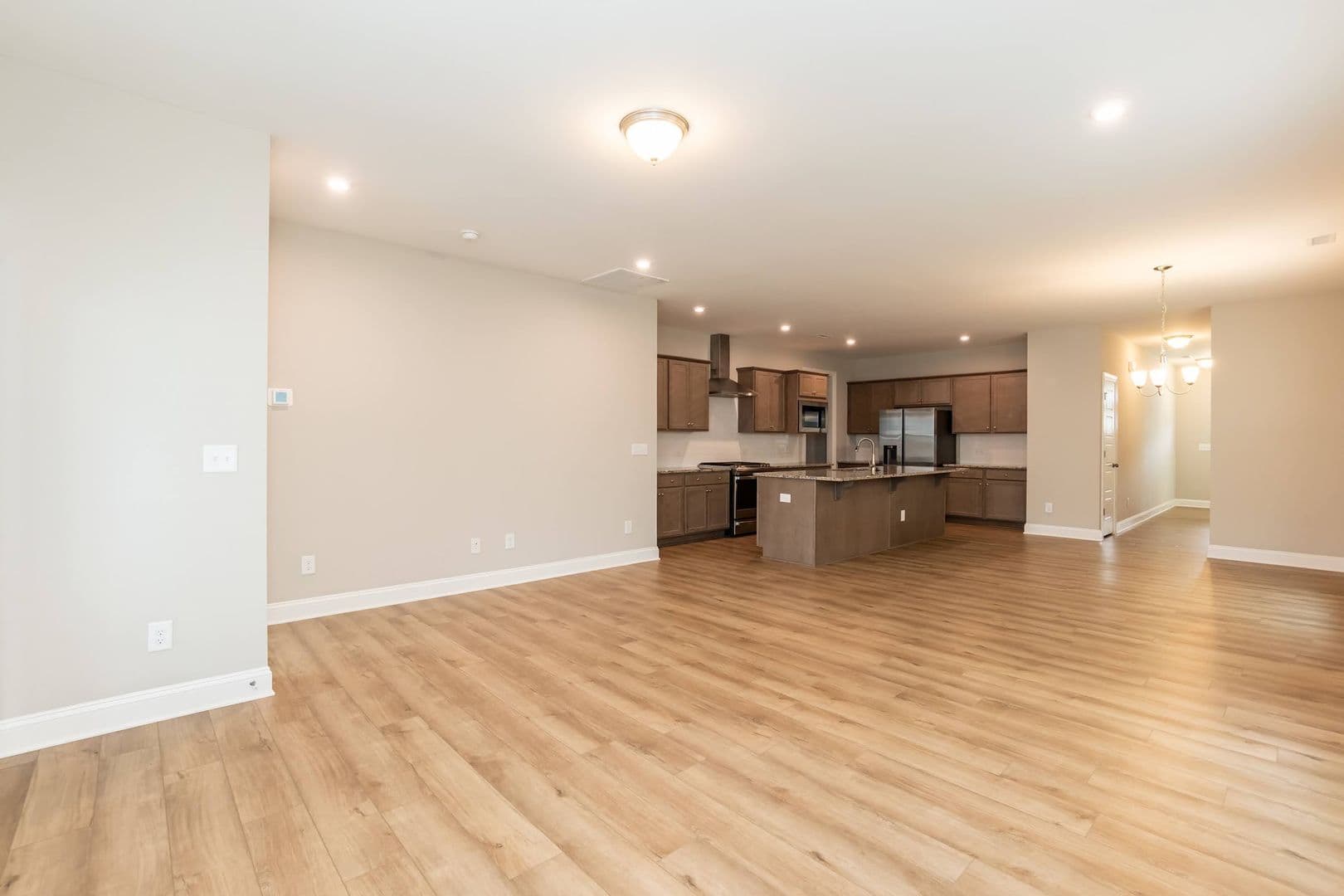 Durham House: 1014 Greatland Rd