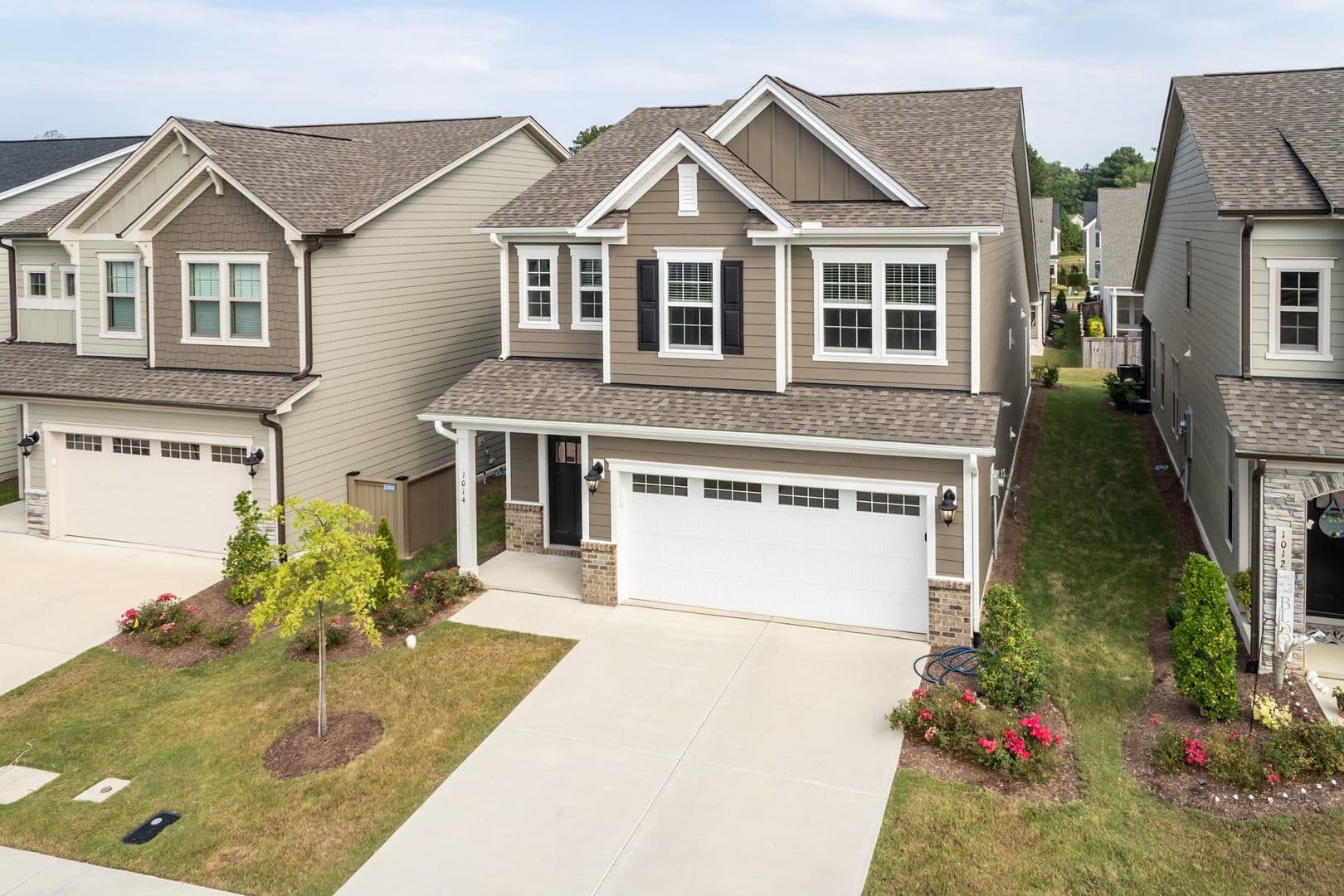 Durham House: 1014 Greatland Rd