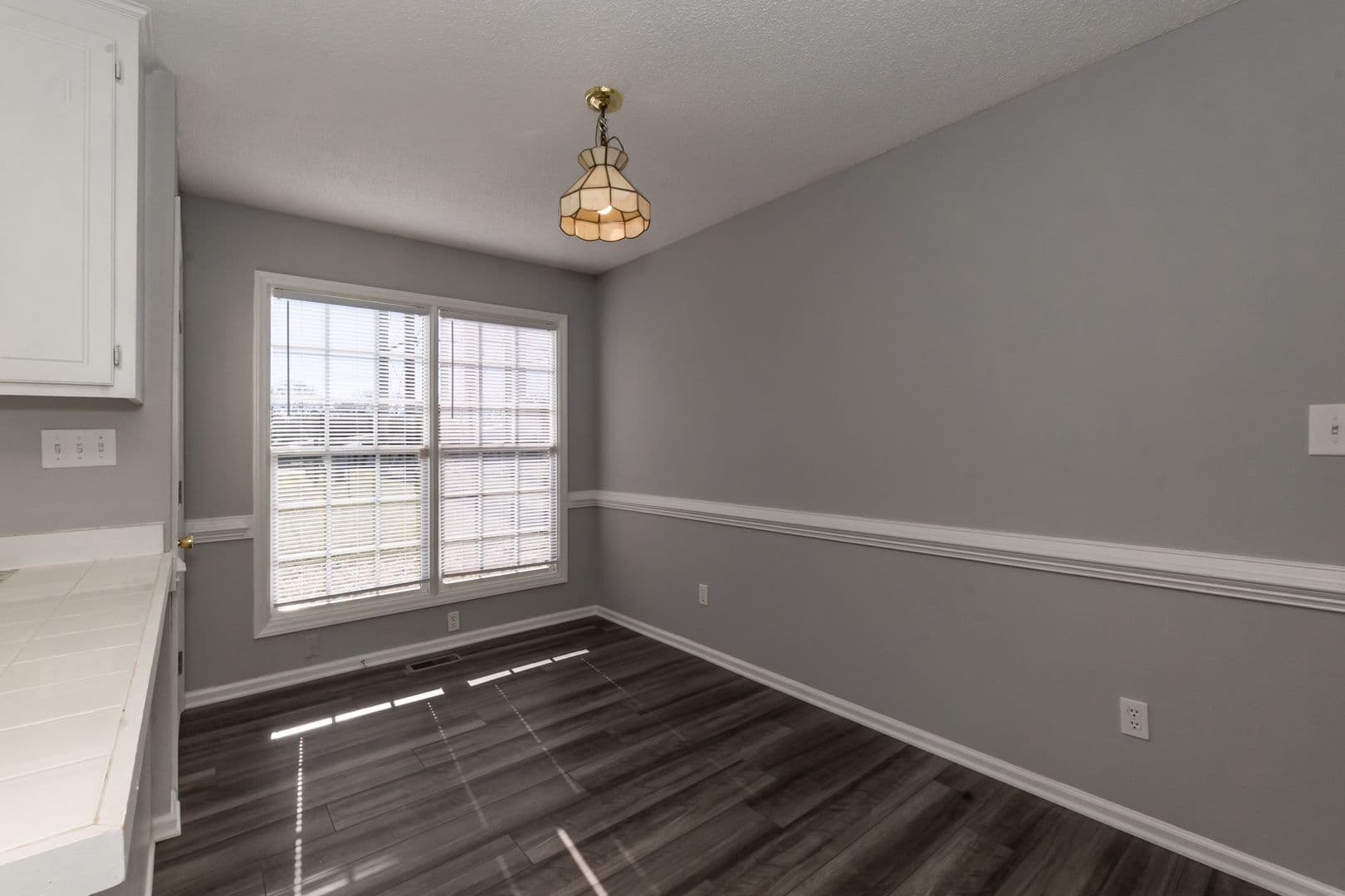Zebulon House: 205 W Horton St