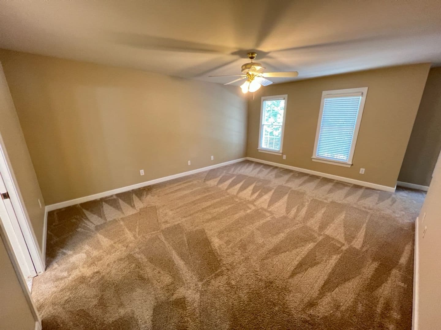Cary House: 121 Barriedale Circle