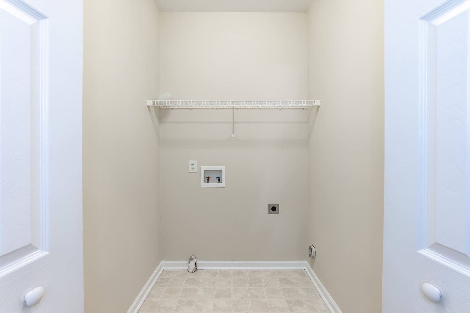 Rolesville House: 108 Allie Bell Ln