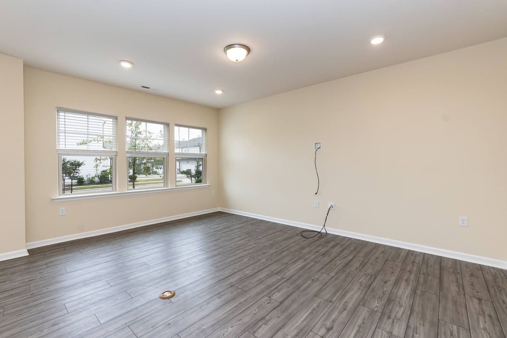Fuquay Varina House: 807 Trestleview St