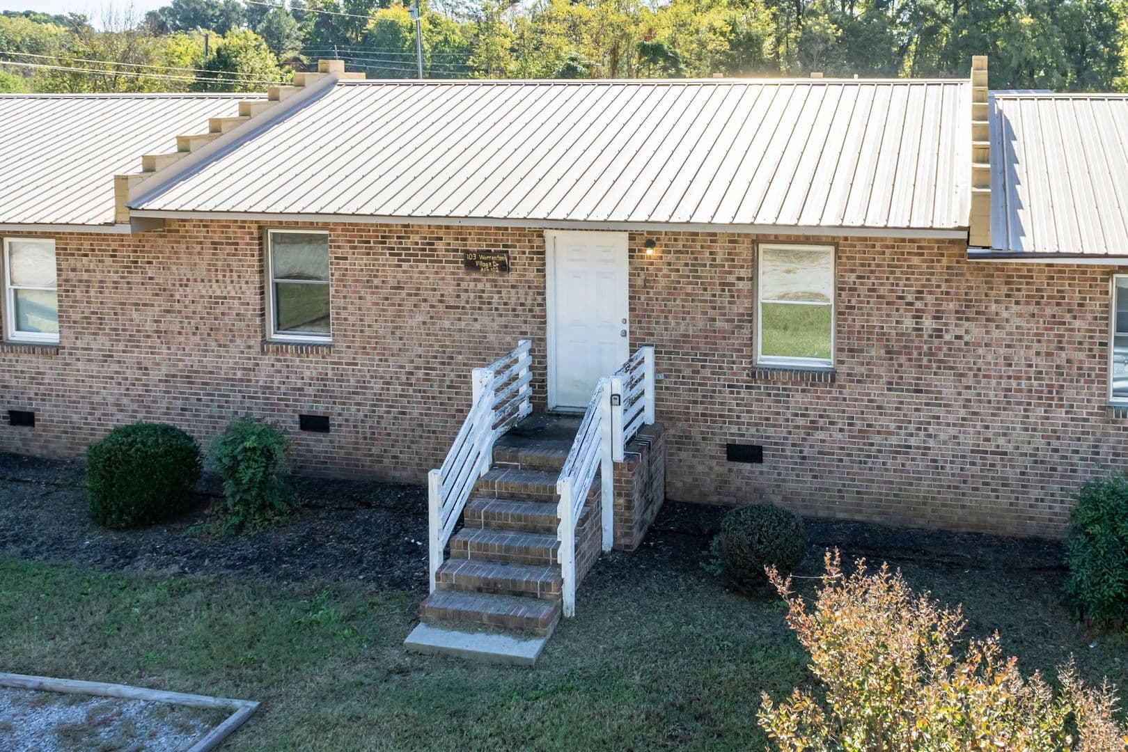 Warrenton House: 103-102 Warrenton Village Dr