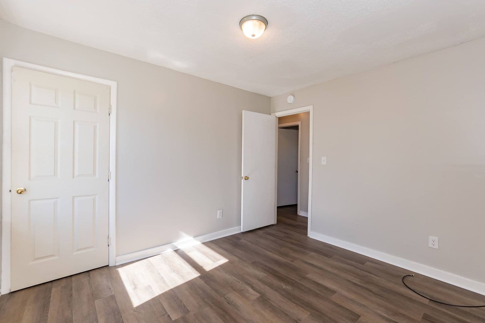 Warrenton House: 103-102 Warrenton Village Dr