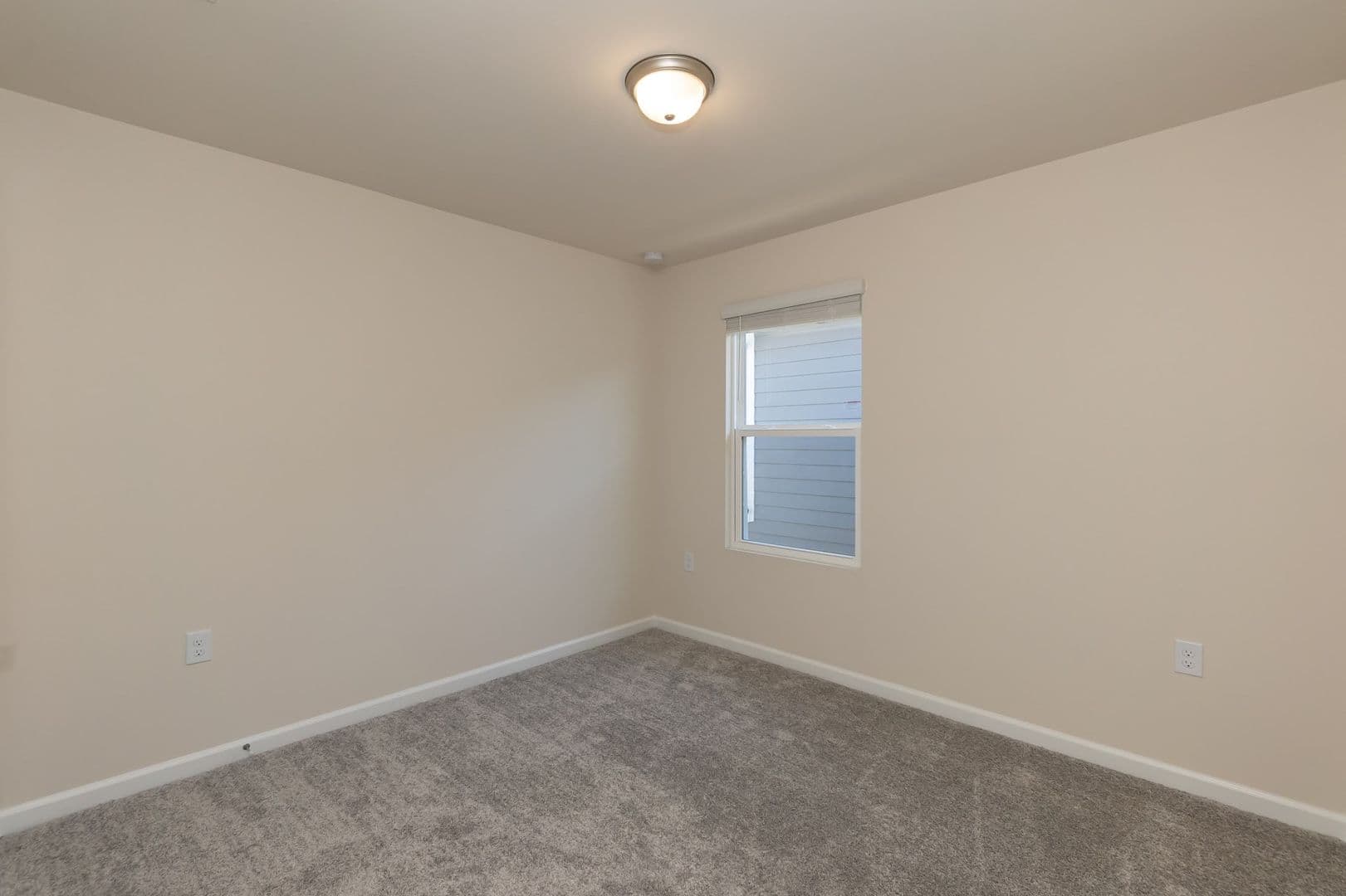 Wendell House: 1498 Rhodes Pond St