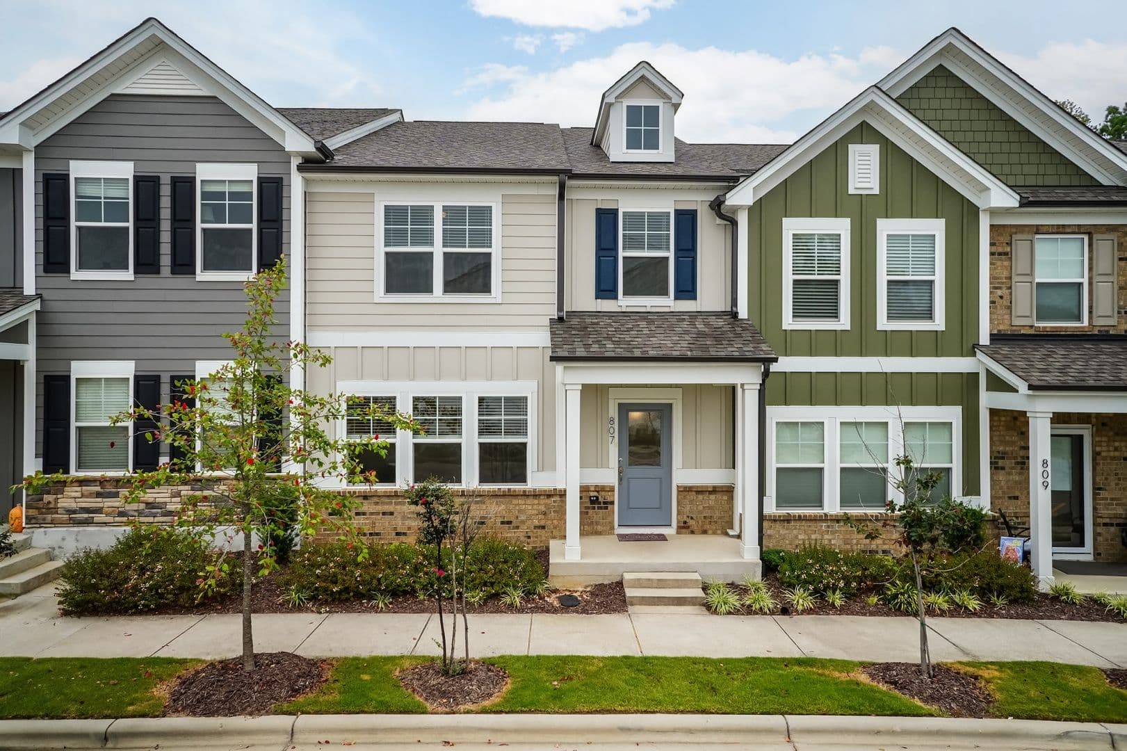 Fuquay Varina House: 807 Trestleview St