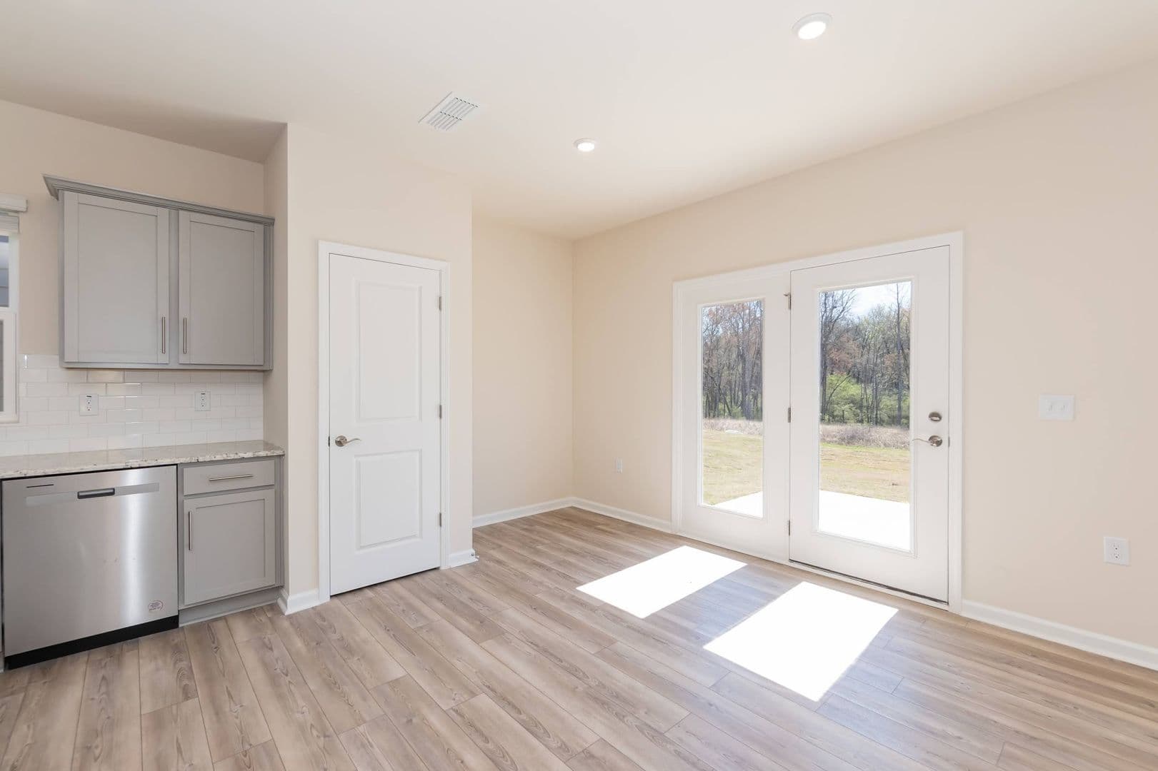 Wendell House: 1498 Rhodes Pond St