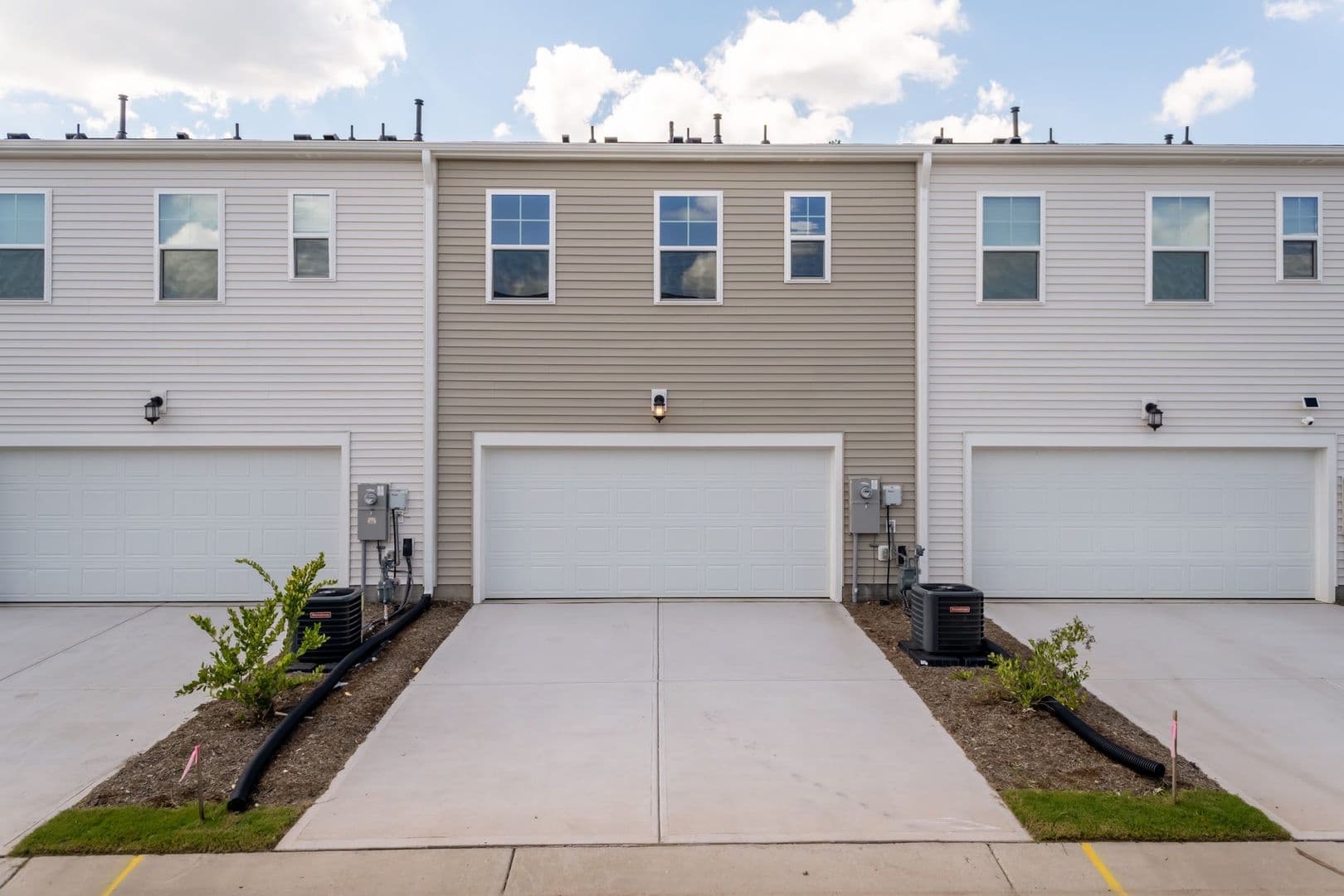Durham House: 4212 Artifact Ln