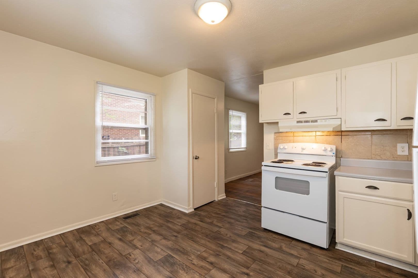 Durham House: 1210 Truman St