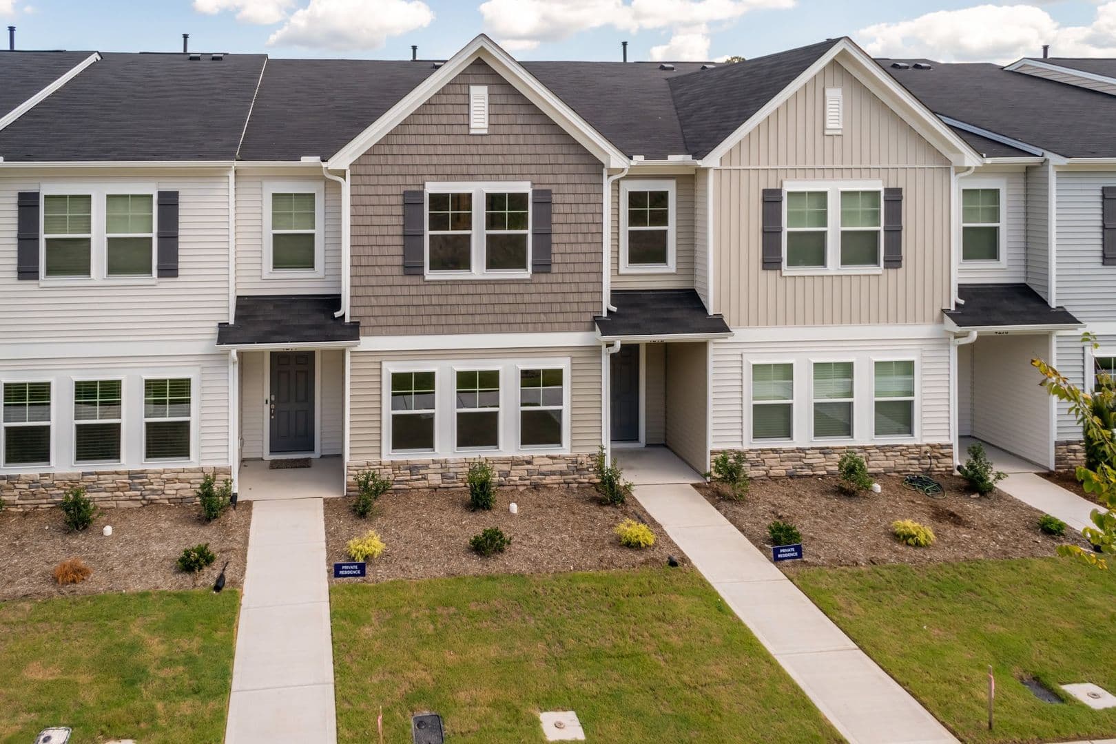 Durham House: 4212 Artifact Ln
