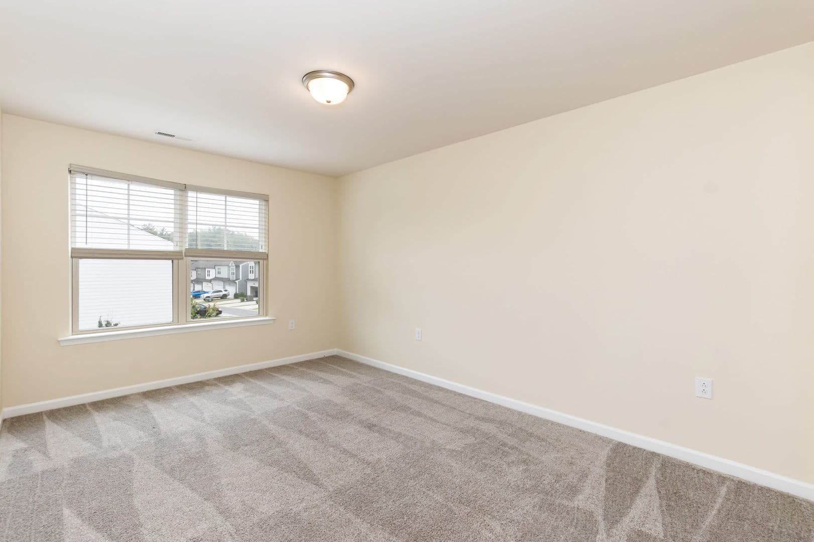 Fuquay Varina House: 807 Trestleview St