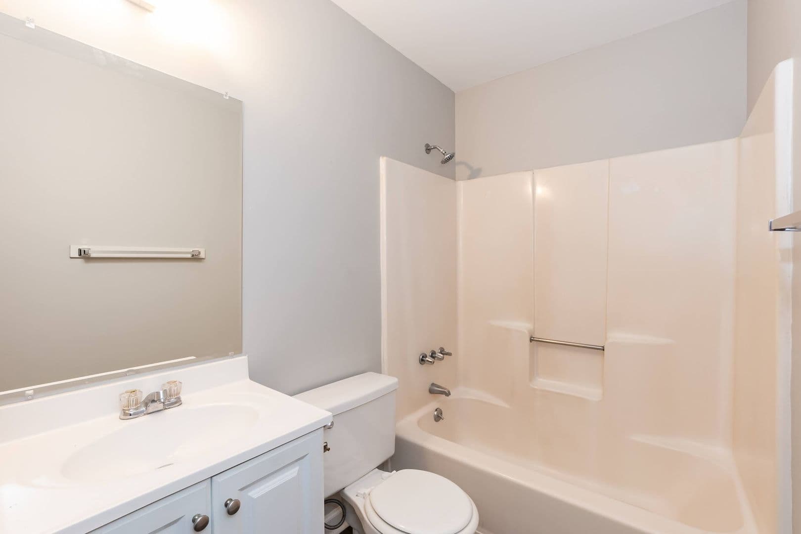 Raleigh Apartment: 2900 Ligon St