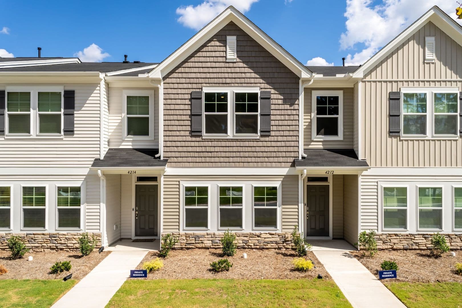 Durham House: 4212 Artifact Ln