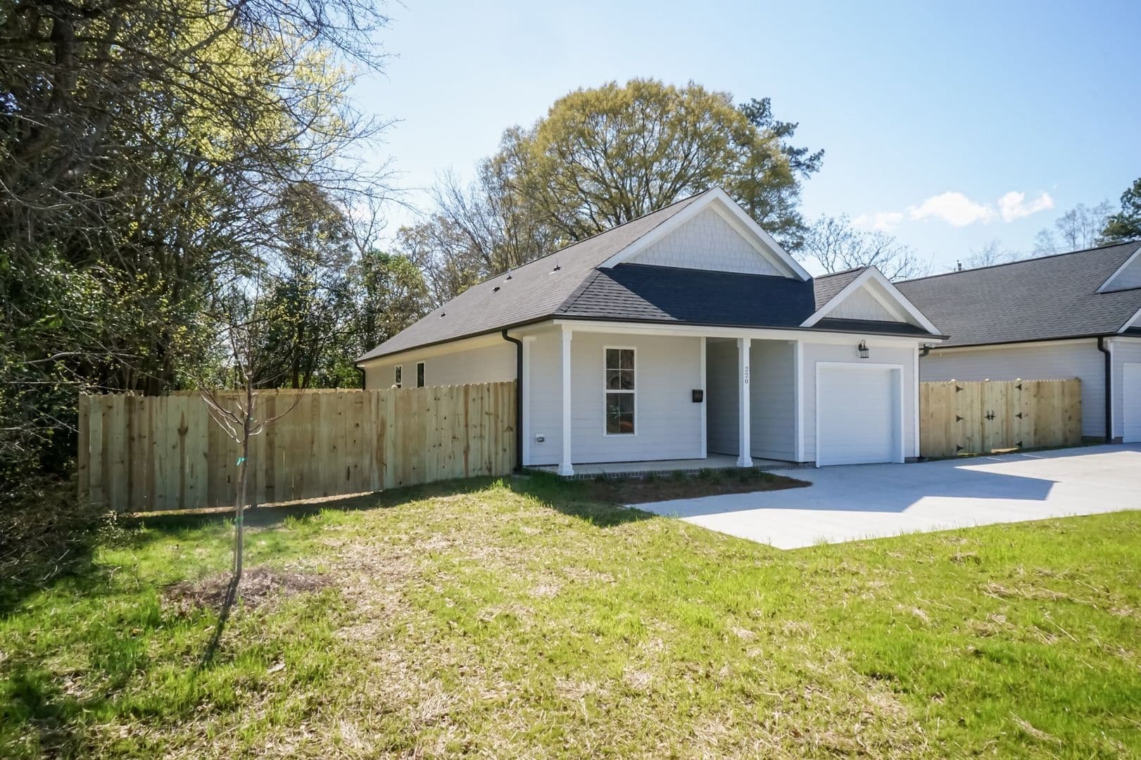 Dunn House: 220 E Granville St