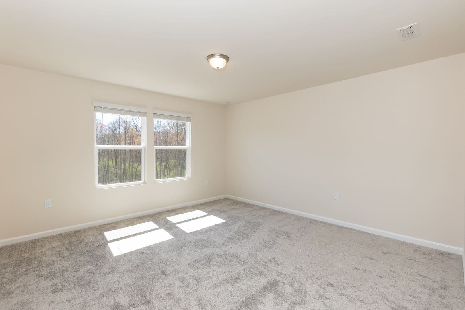 Wendell House: 1498 Rhodes Pond St